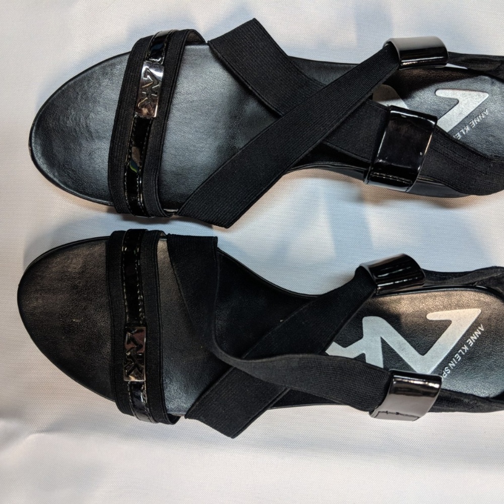 Anne Klein  Dress Sandals size 6 black
